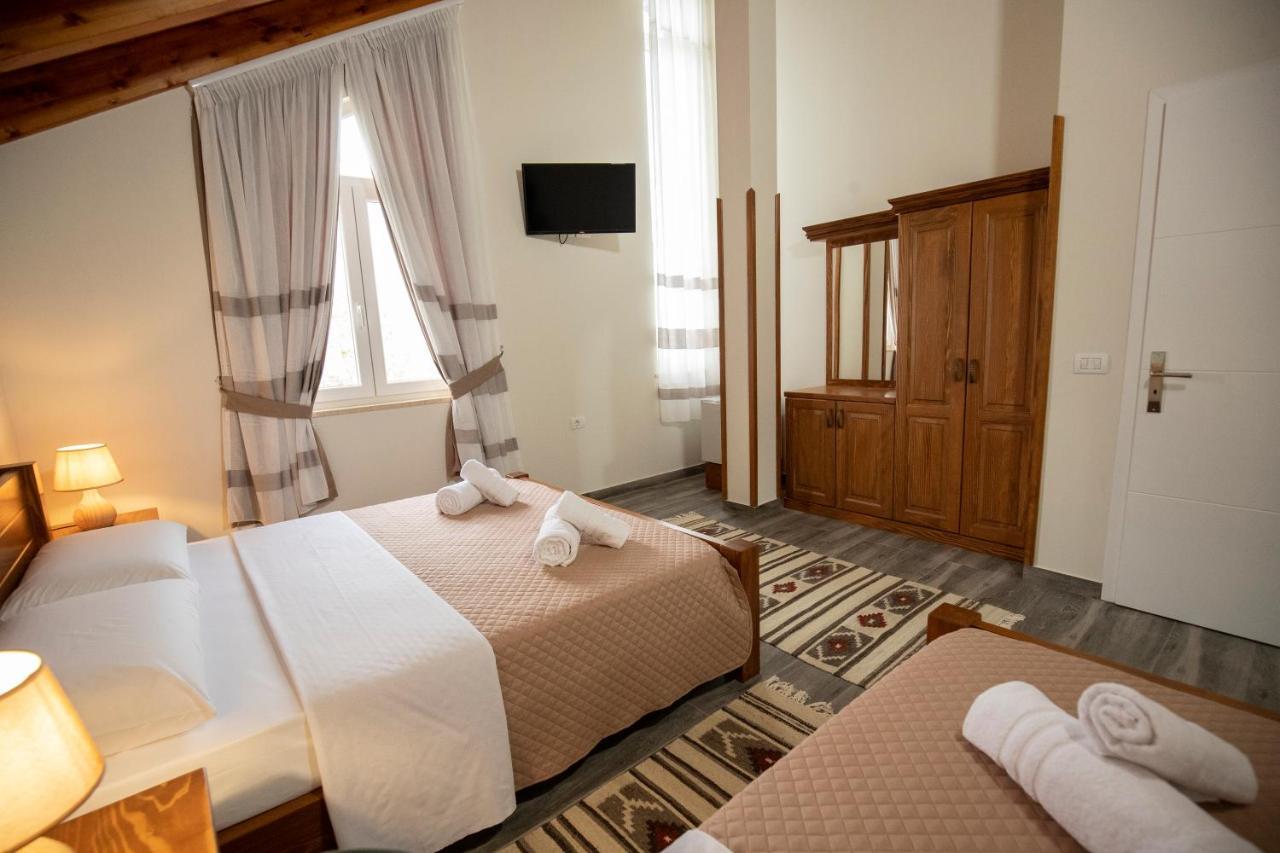Xhuli Guesthouse Shkodër Exterior foto