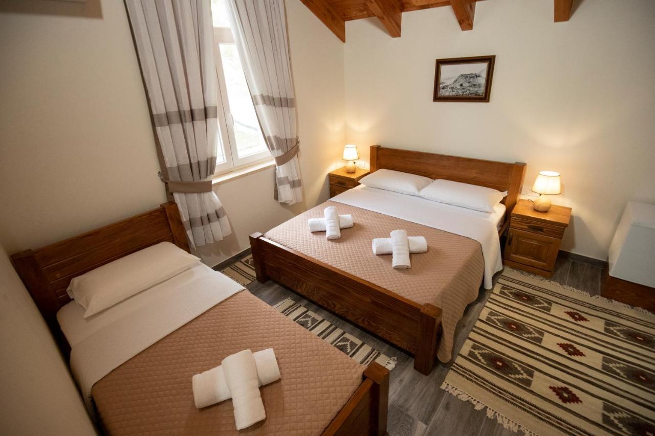 Xhuli Guesthouse Shkodër Exterior foto