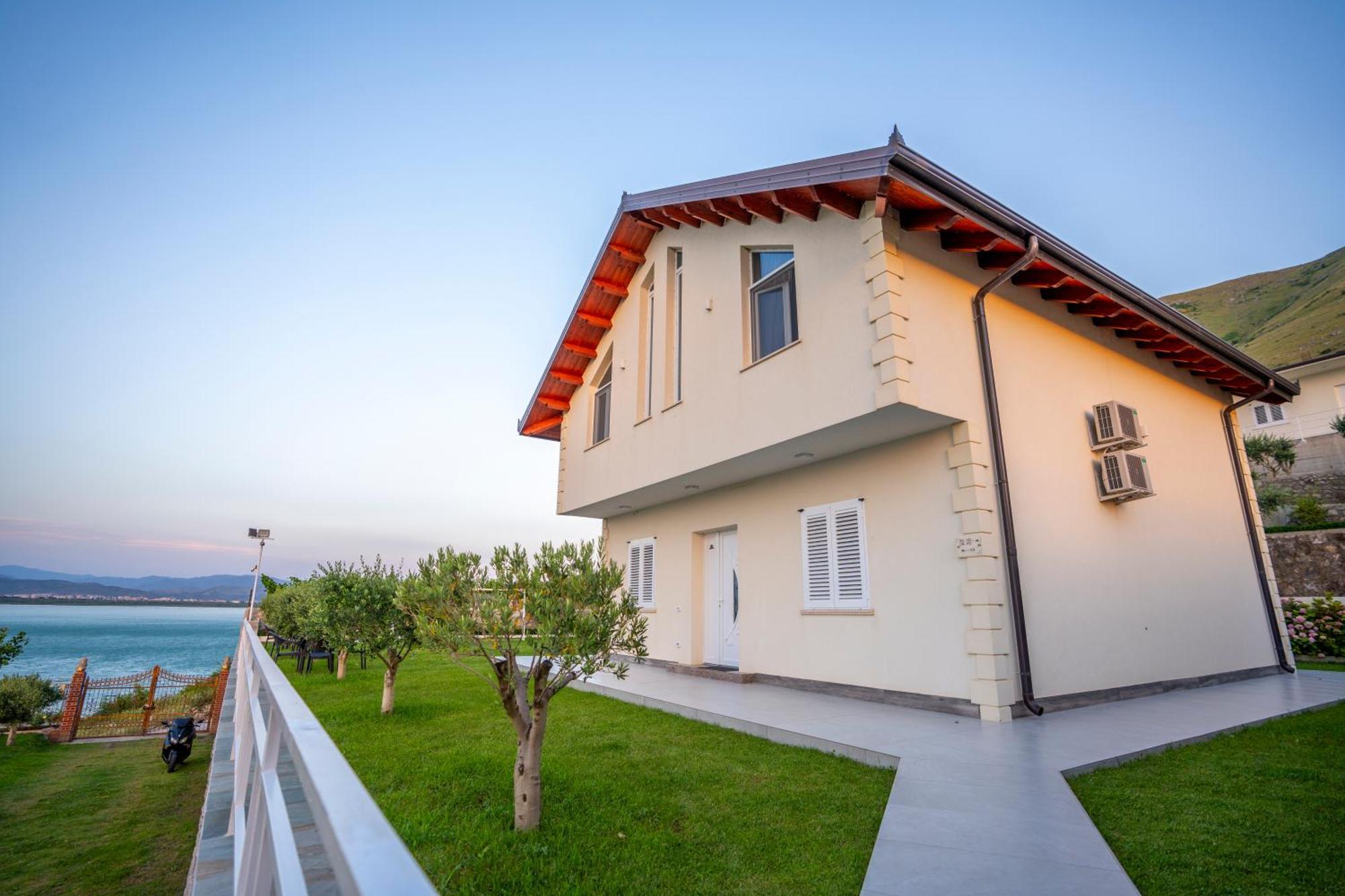 Xhuli Guesthouse Shkodër Exterior foto